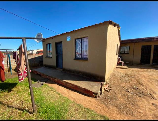 3 BEDROOM HOUSE FOR SALE IN PALM RIDGE